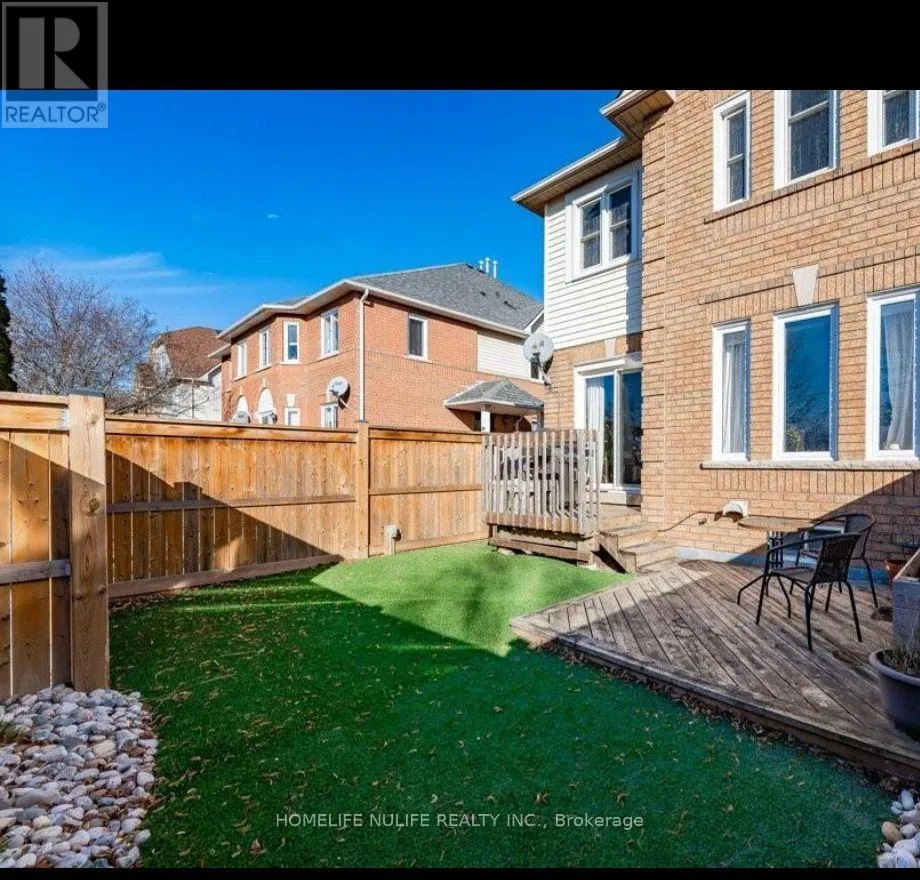 114 FELLOWES CRESCENT