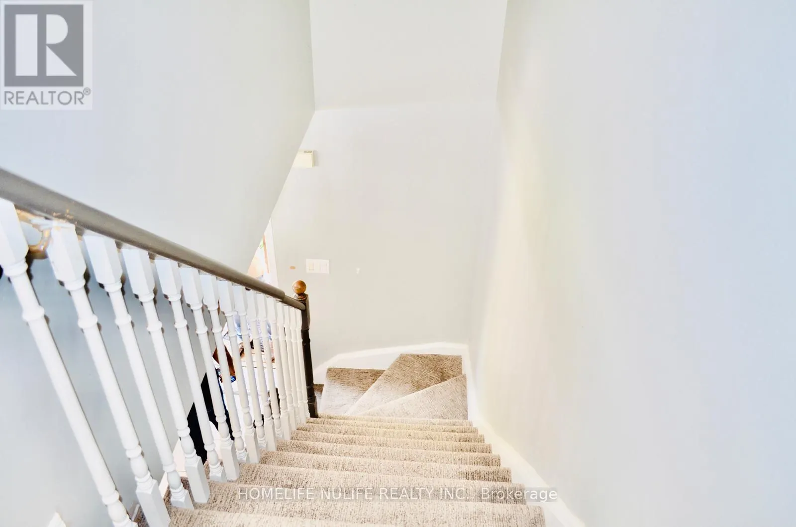 114 FELLOWES CRESCENT