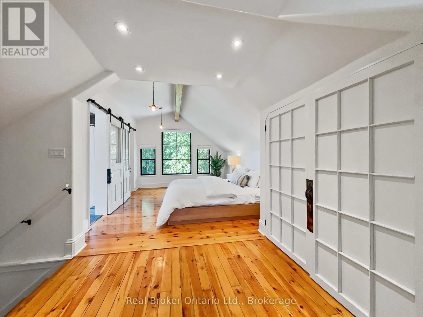 65 FORBES AVENUE
