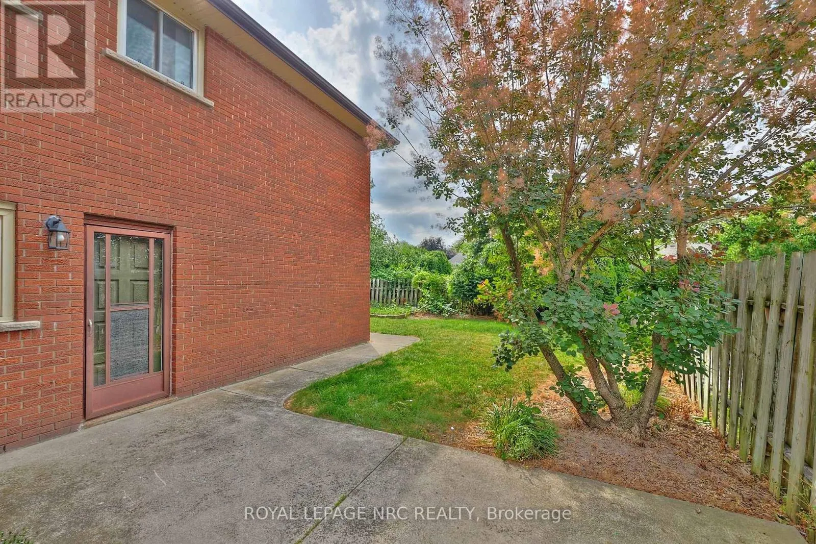 27 ORLANDO DRIVE