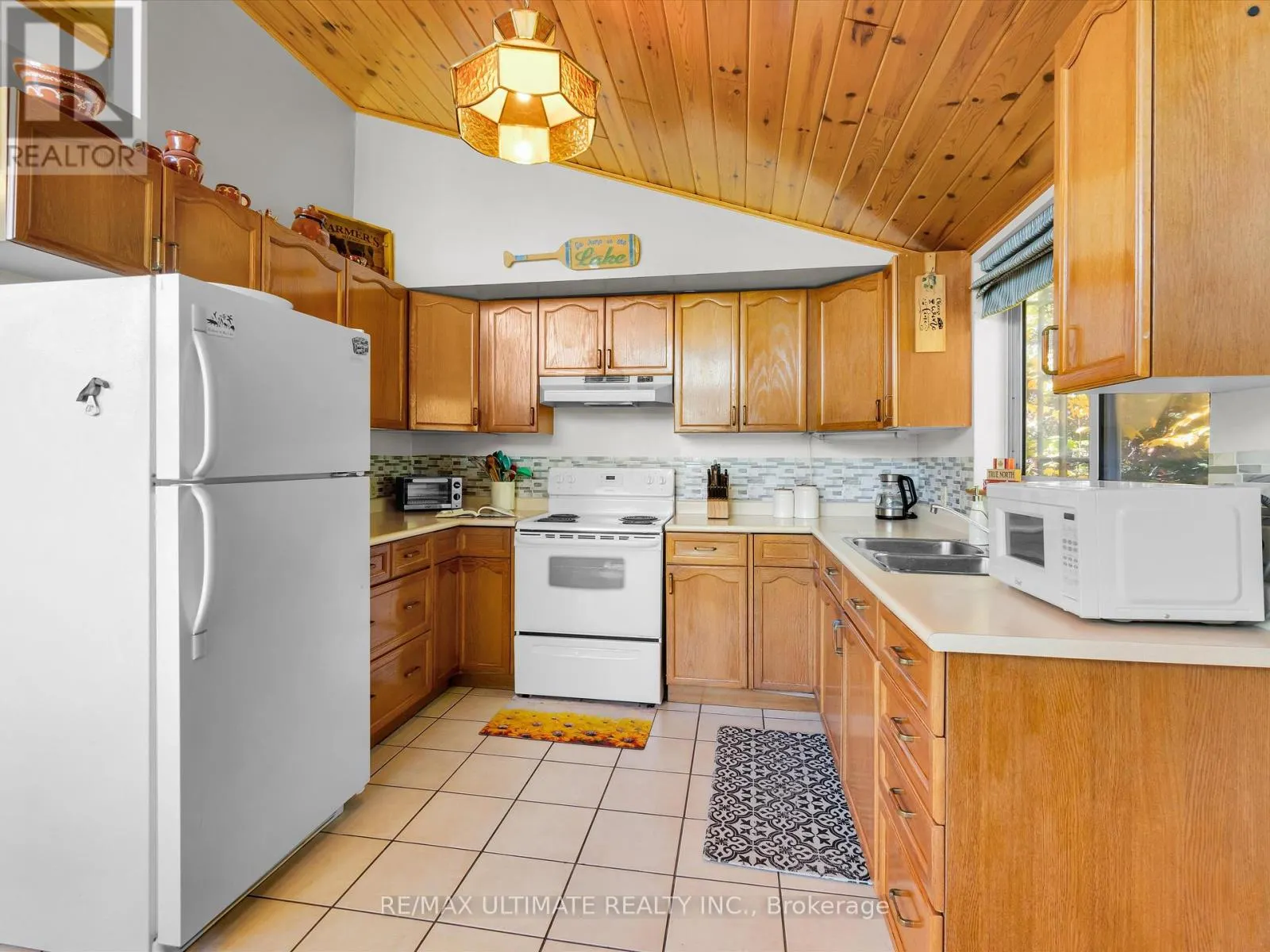 343 SHERWOOD DRIVE