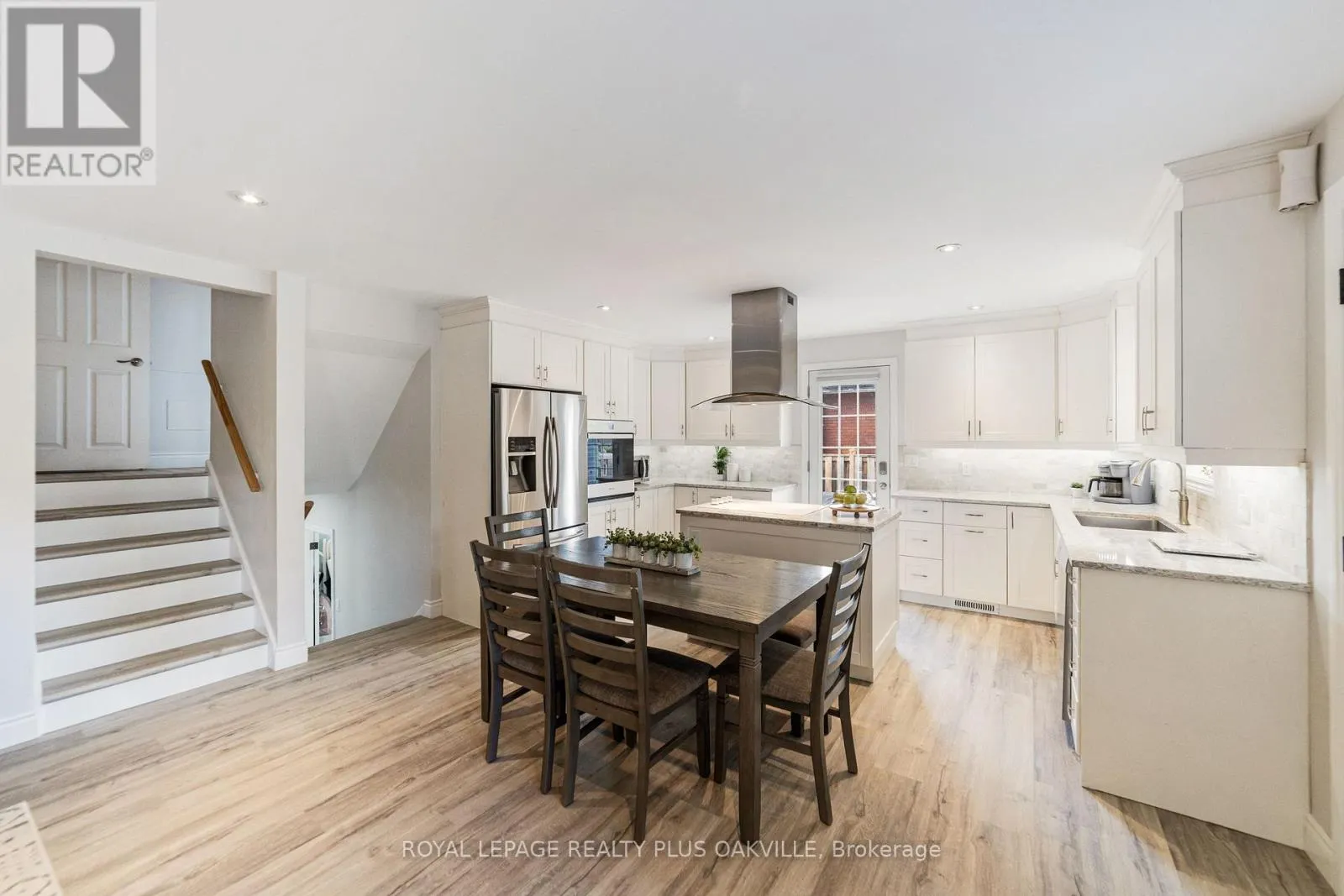 149 WEST 32ND STREET