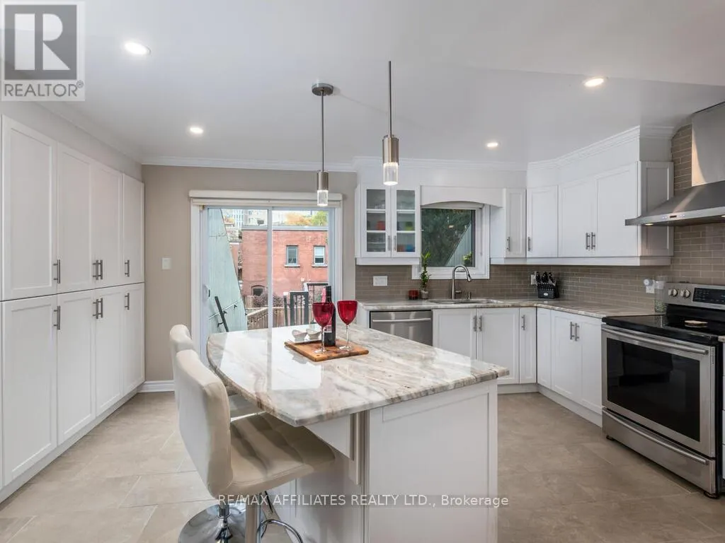 203 BOOTH STREET