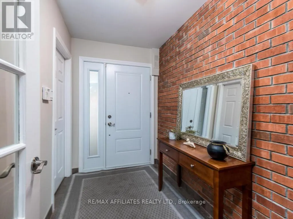 203 BOOTH STREET