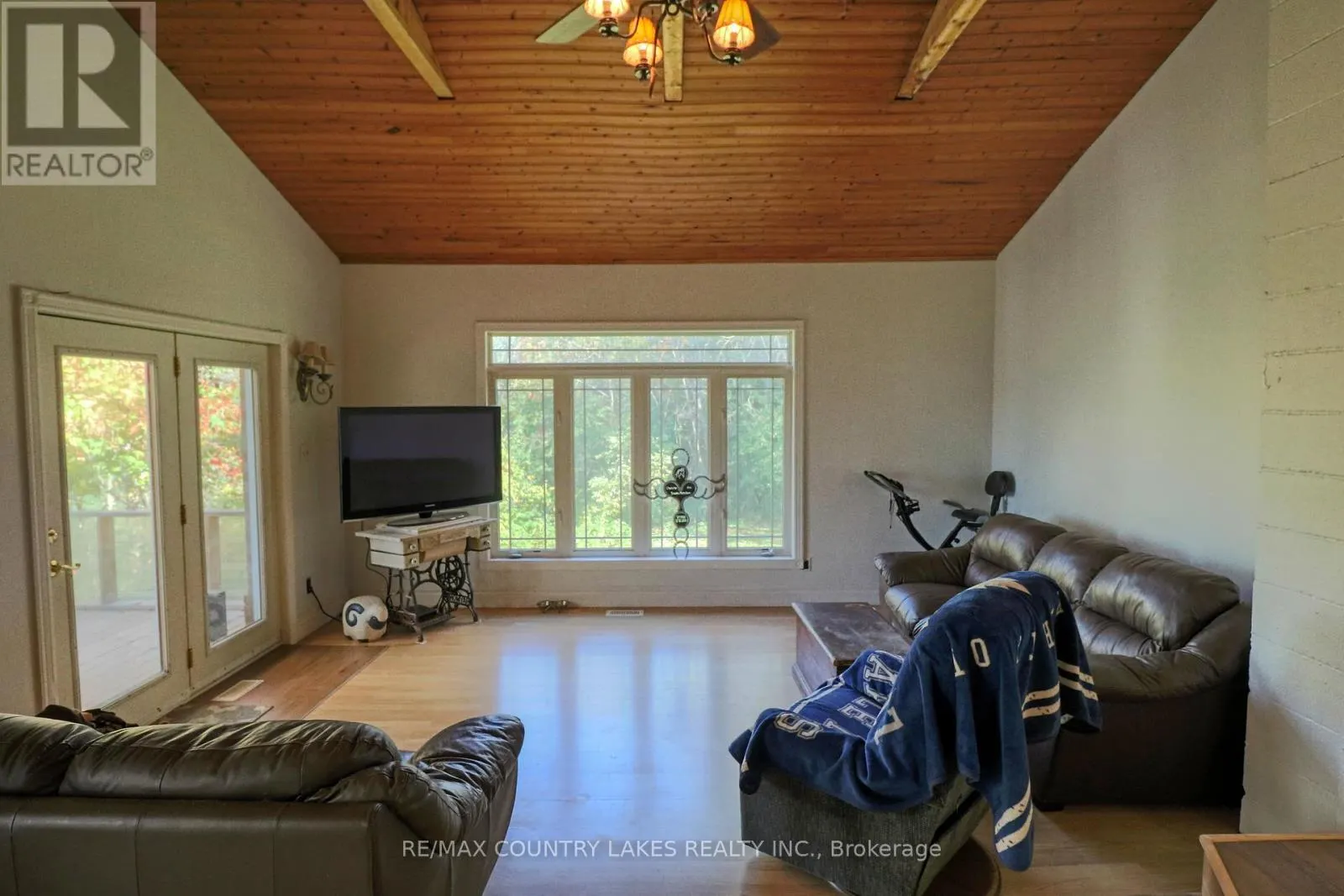1364 FARMS ROAD