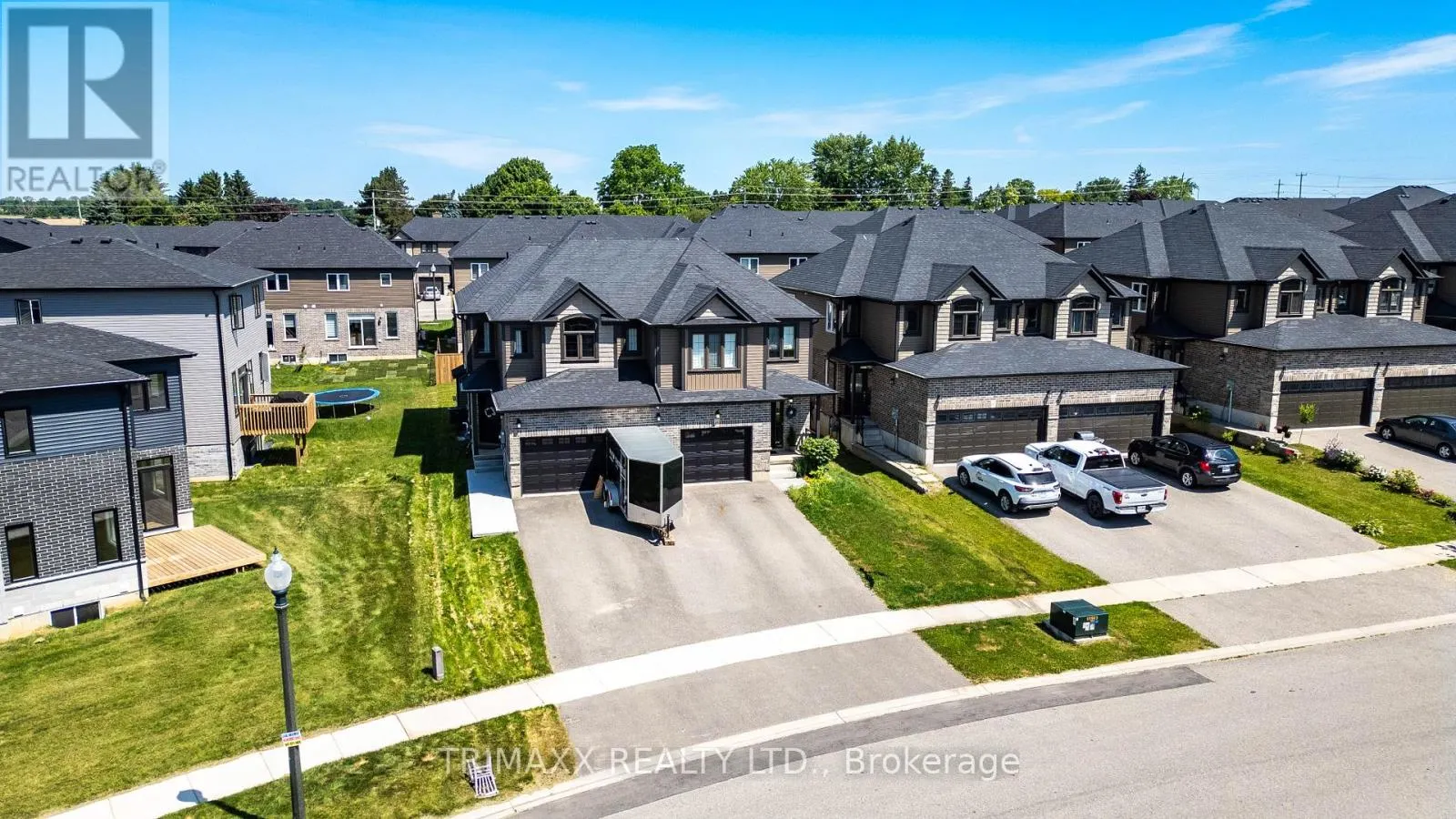 103 LINKS CRESCENT