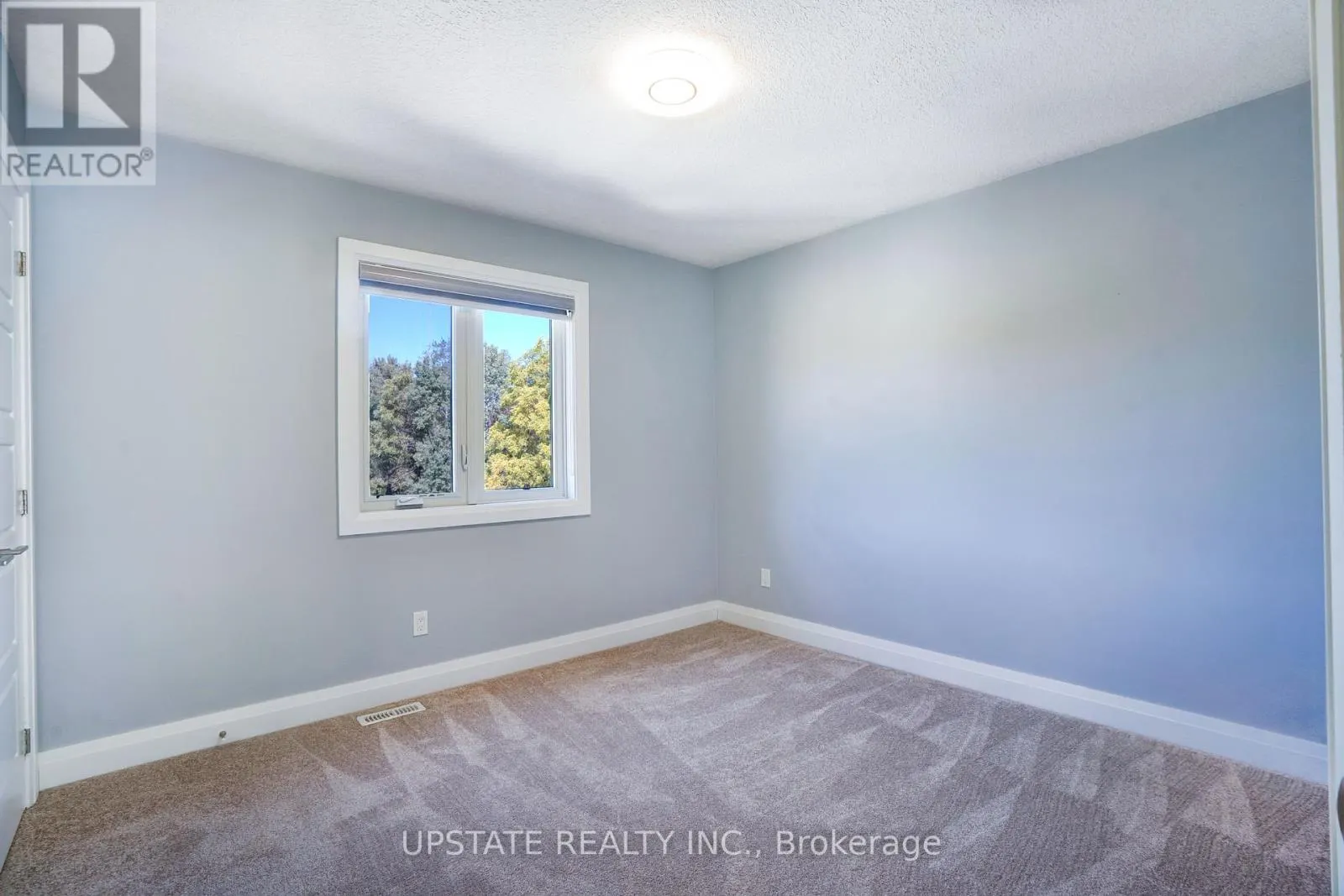 2694 BOBOLINK LANE