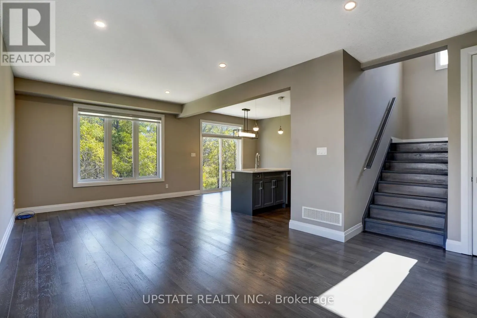 2694 BOBOLINK LANE