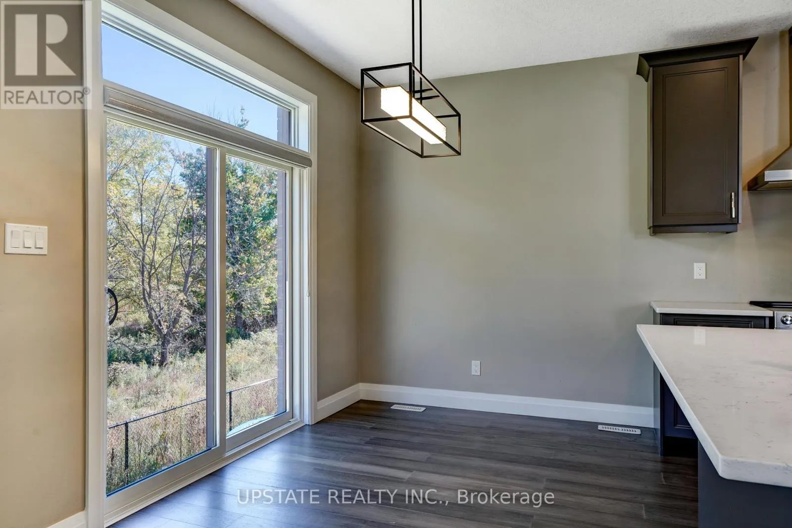 2694 BOBOLINK LANE