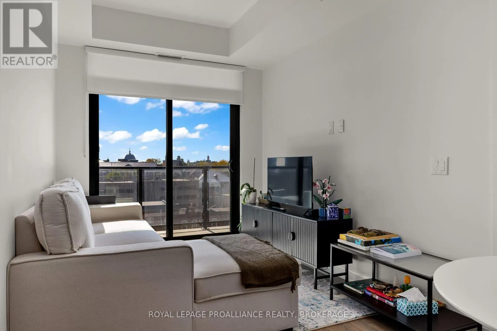 704 - 223 PRINCESS STREET, #704
