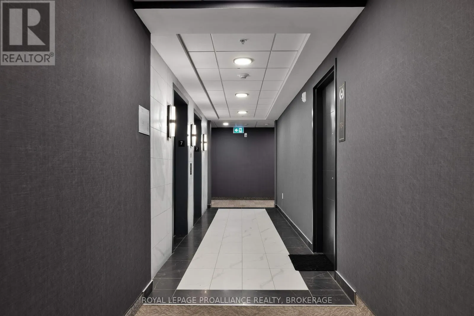 704 - 223 PRINCESS STREET, #704