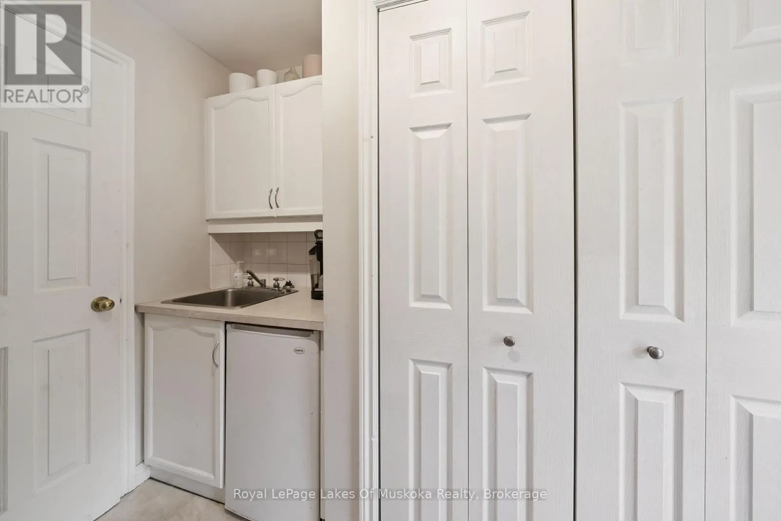 1779 MUSKOKA RD 118 ROAD W
