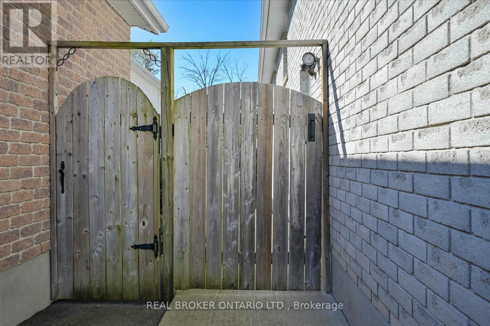 LOWER - 99 LANGLAW DRIVE