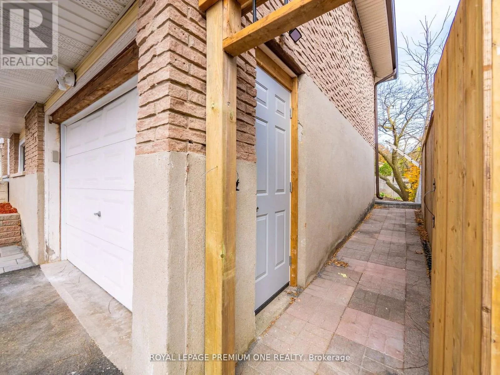 LOWER - 935 STRASBURG ROAD