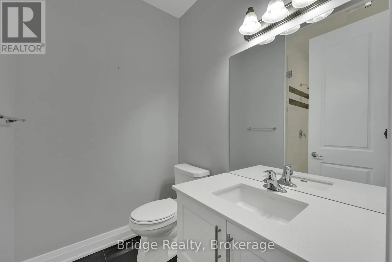 1343 UPPER THAMES DRIVE