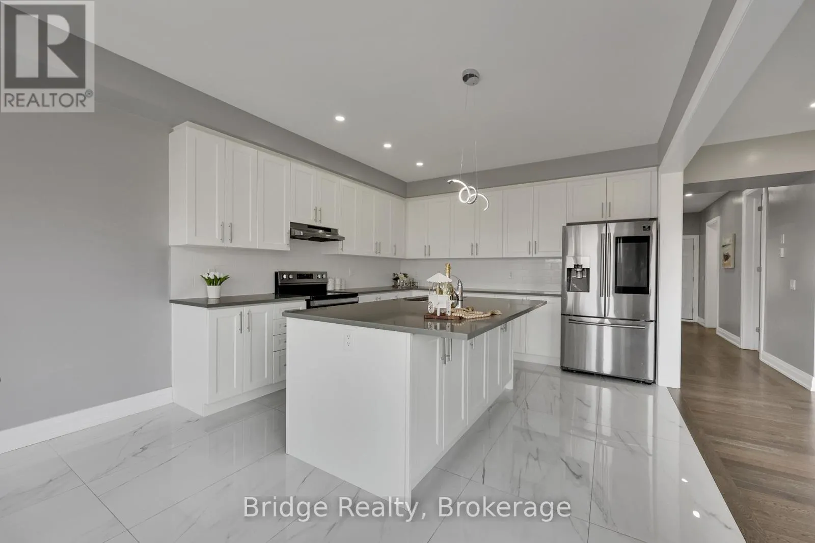 1343 UPPER THAMES DRIVE