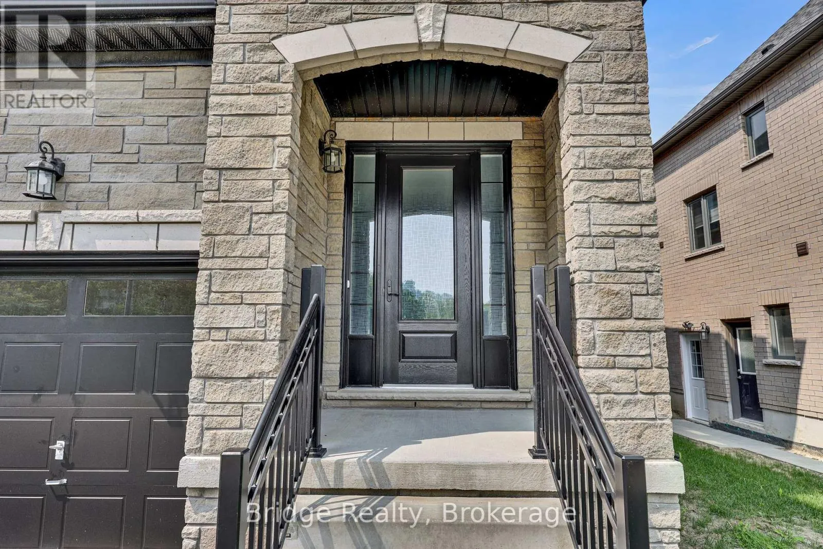 1343 UPPER THAMES DRIVE