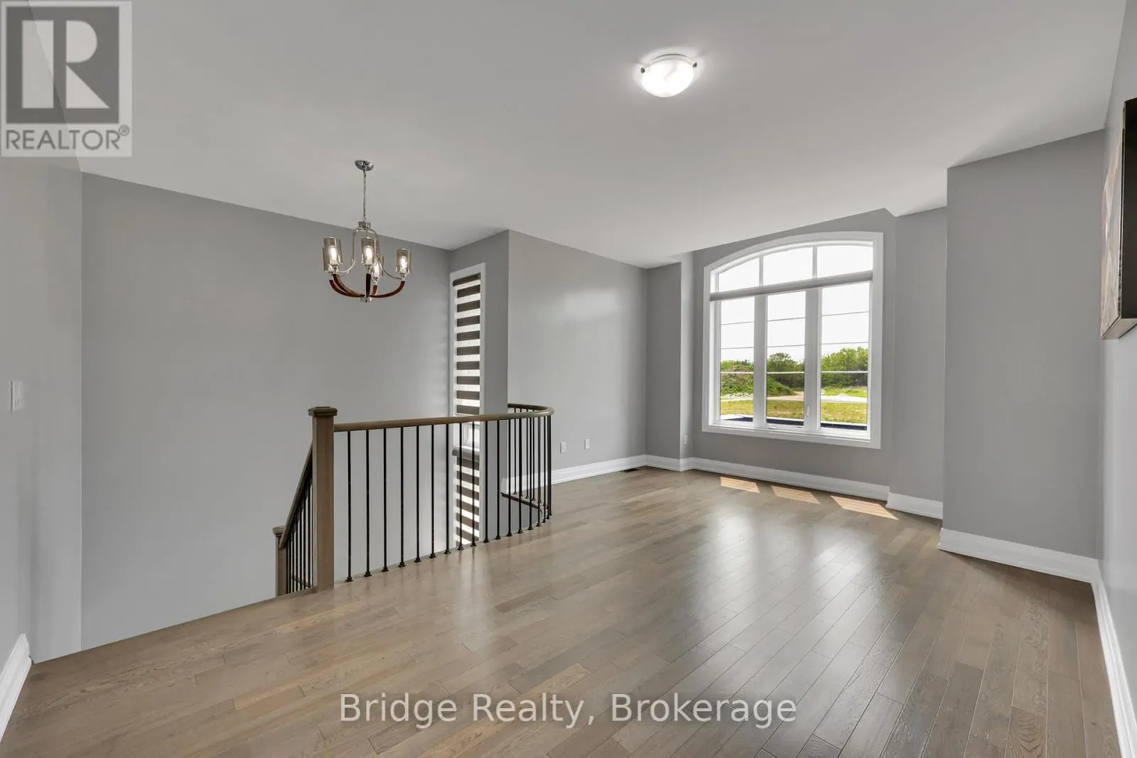 1343 UPPER THAMES DRIVE