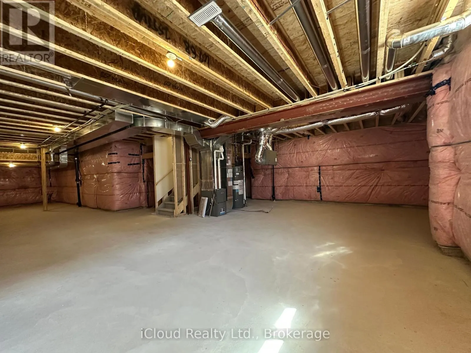77 MCKERNAN AVENUE