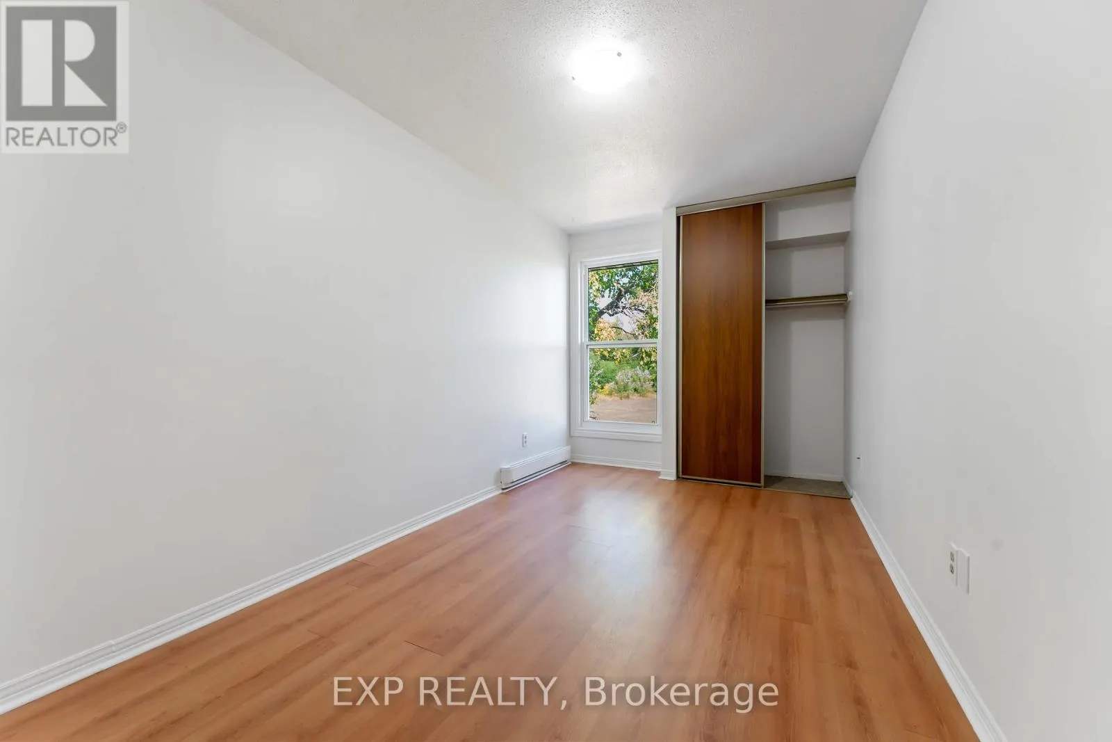 181 - 825 CAHILL DRIVE W