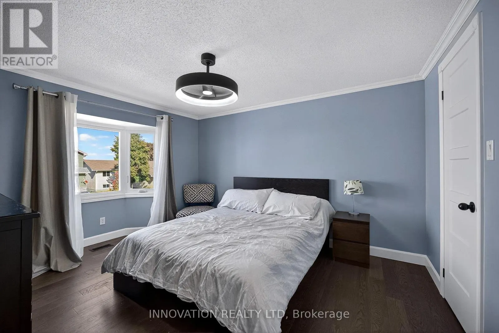38 PATTERSON CRESCENT