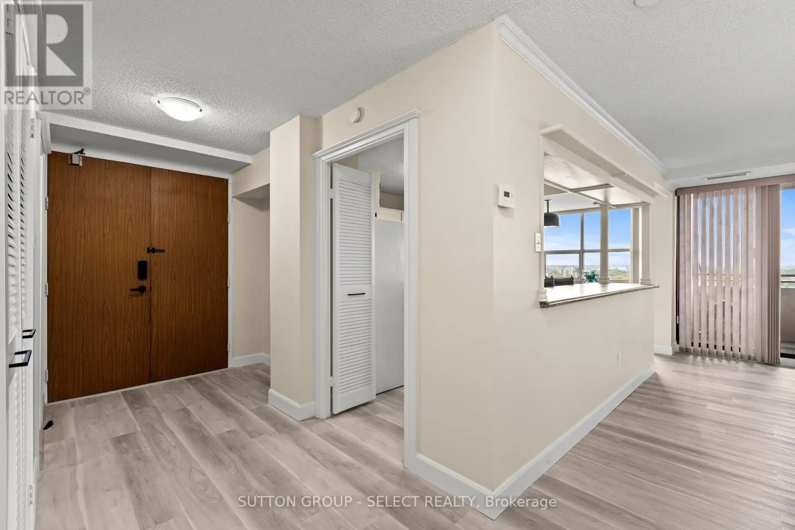 S01702 - 380 KING STREET, #S01702
