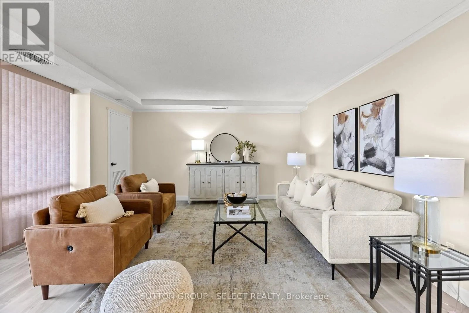 S01702 - 380 KING STREET, #S01702