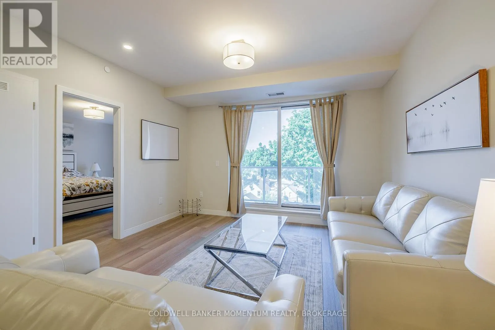 403 - 118 WEST STREET, #403