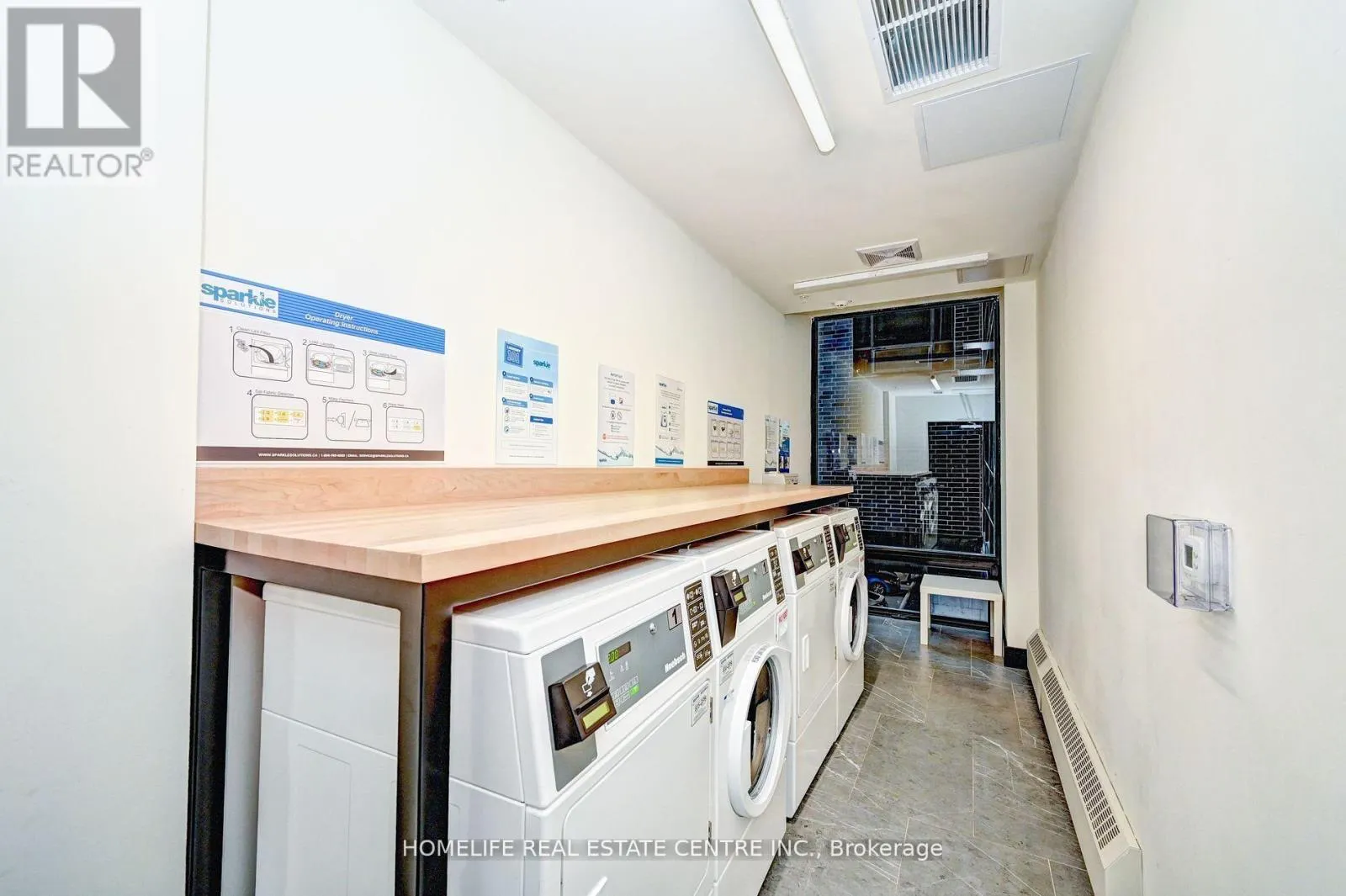 730 - 145 COLUMBIA STREET W