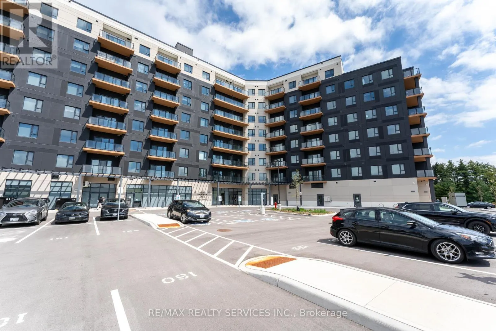 402 - 525 NEW DUNDEE ROAD