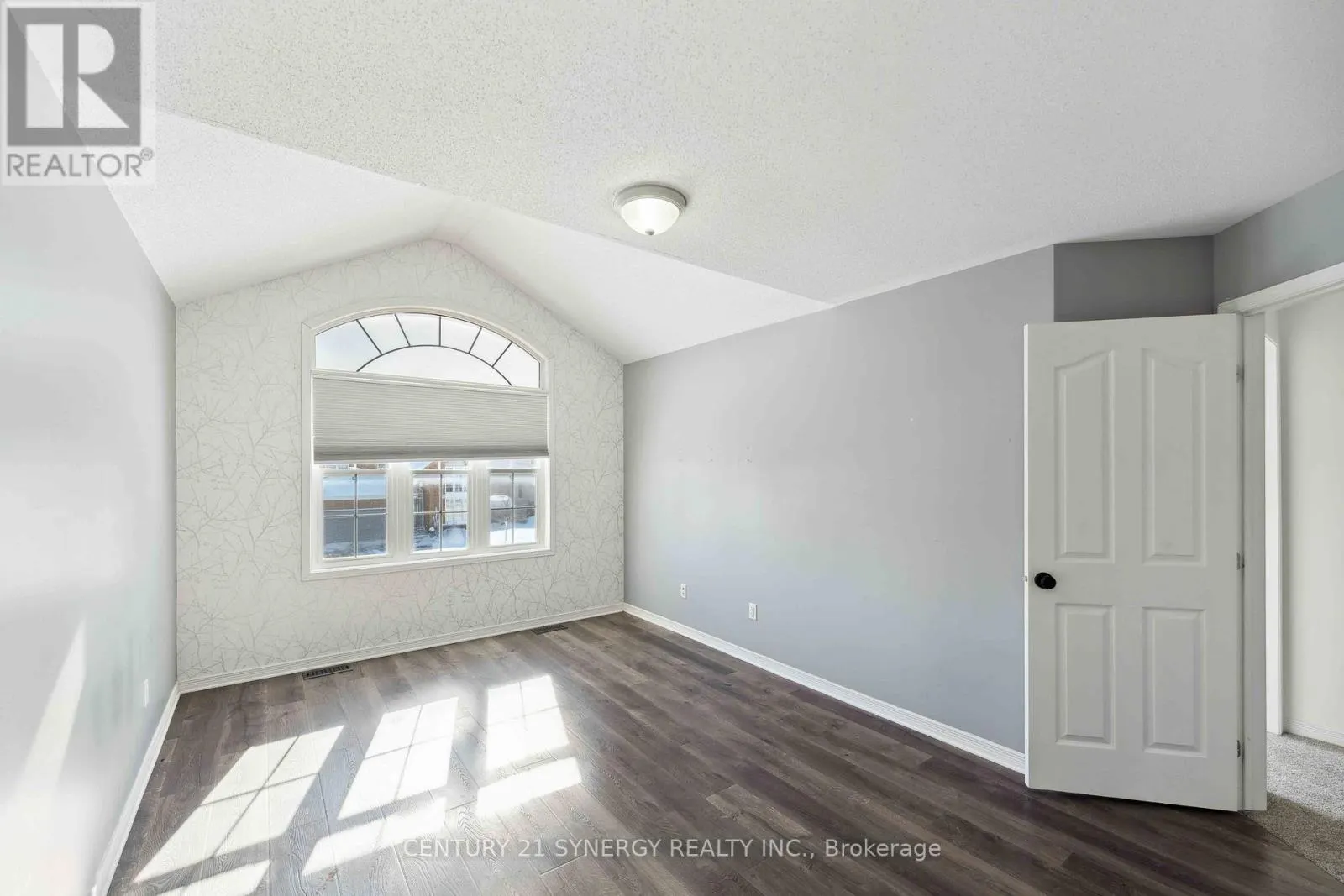 59 BAYWOOD DRIVE
