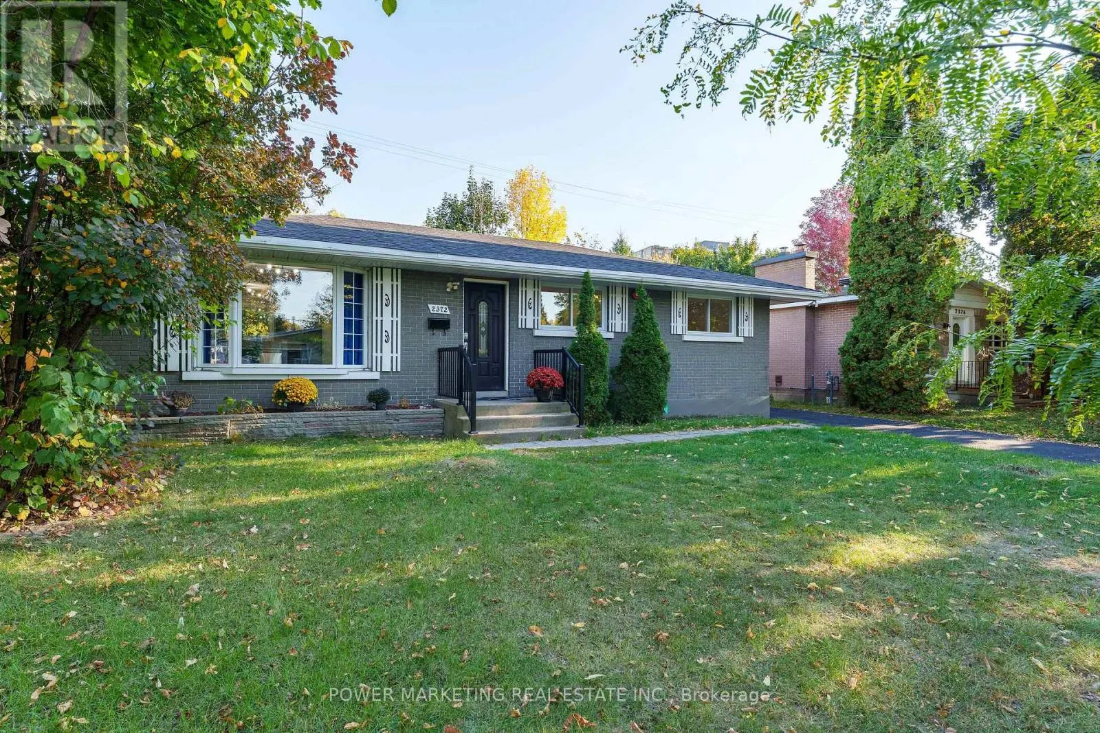 2372 RILEY AVENUE