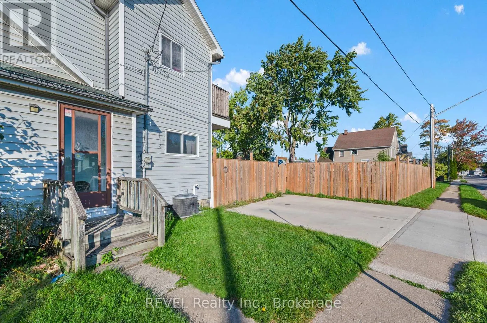 140 DOROTHY STREET