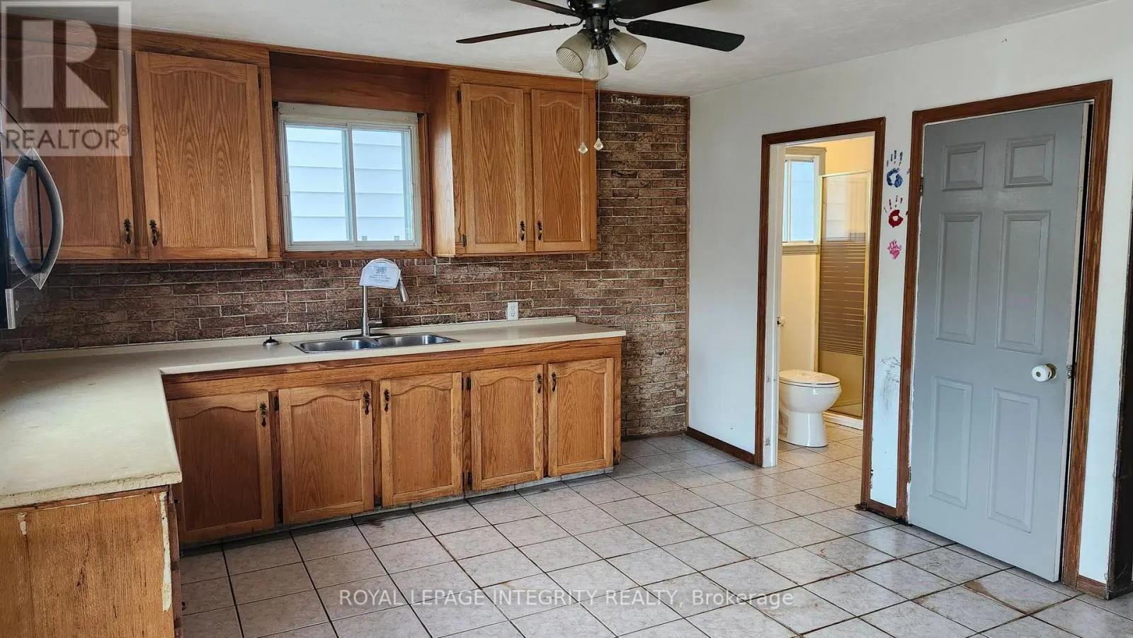 360 NINTH STREET W