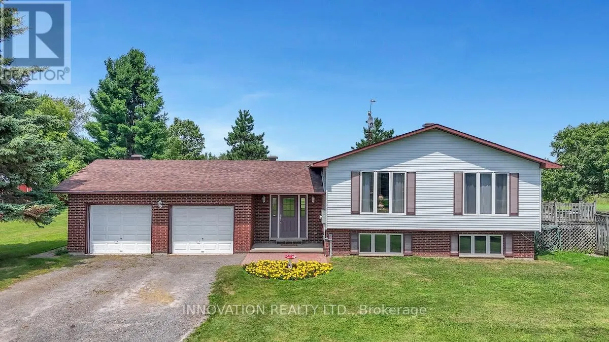 1565 LINDSAY ROAD