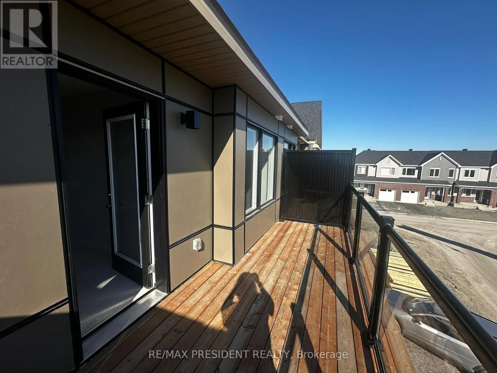 78 RYAN REYNOLDS WAY S