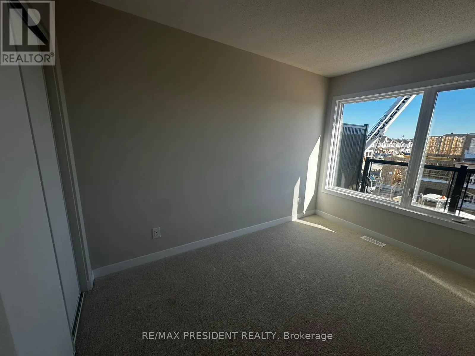 78 RYAN REYNOLDS WAY S