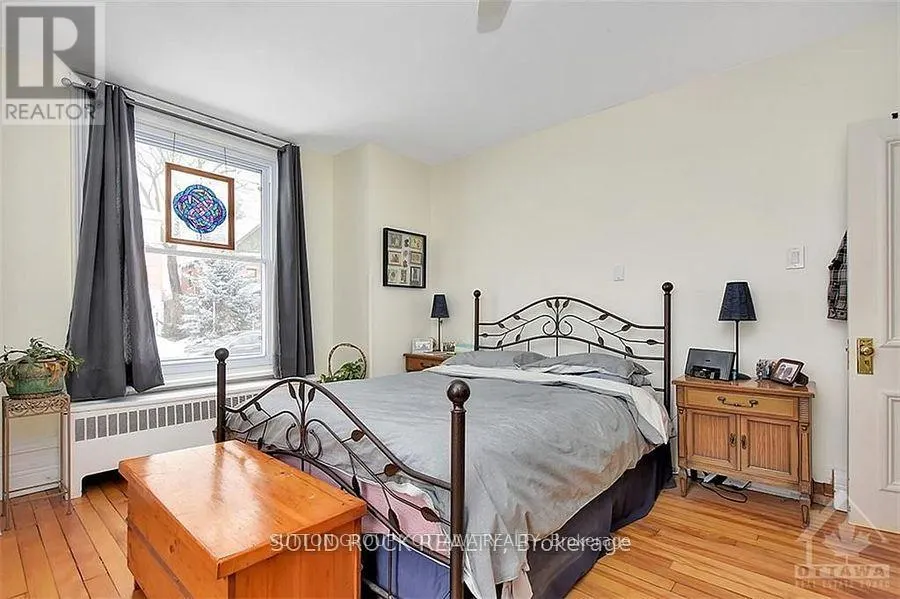 1 - 28 AYLMER AVENUE