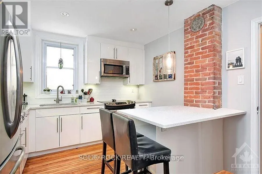 1 - 28 AYLMER AVENUE