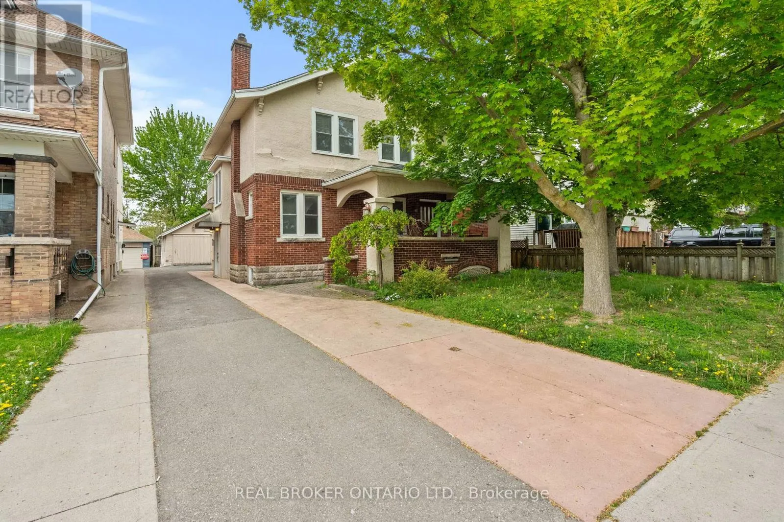 122 DOROTHY STREET