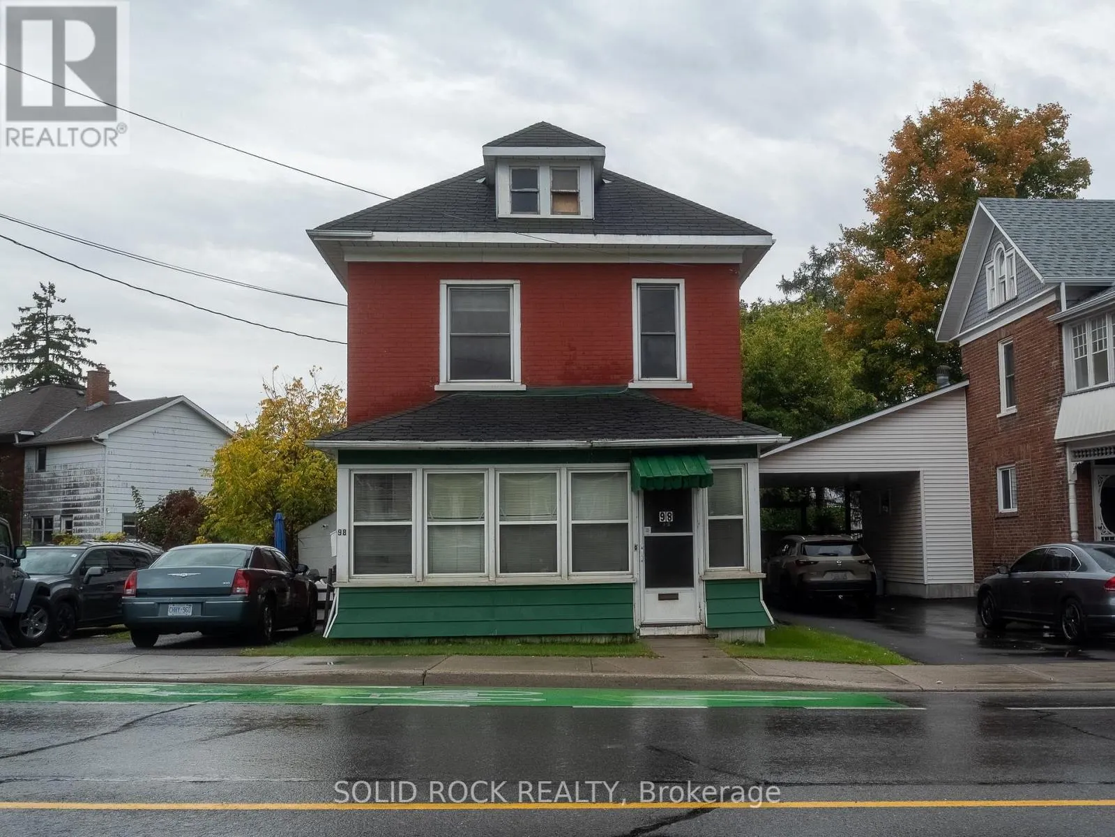 98 ELMSLEY STREET N