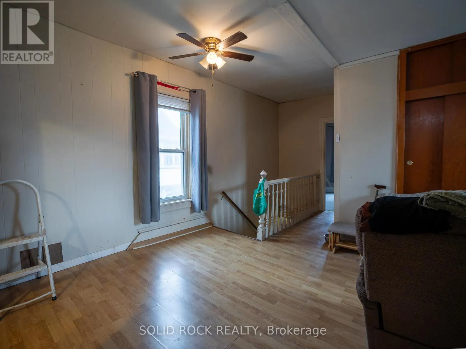 98 ELMSLEY STREET N