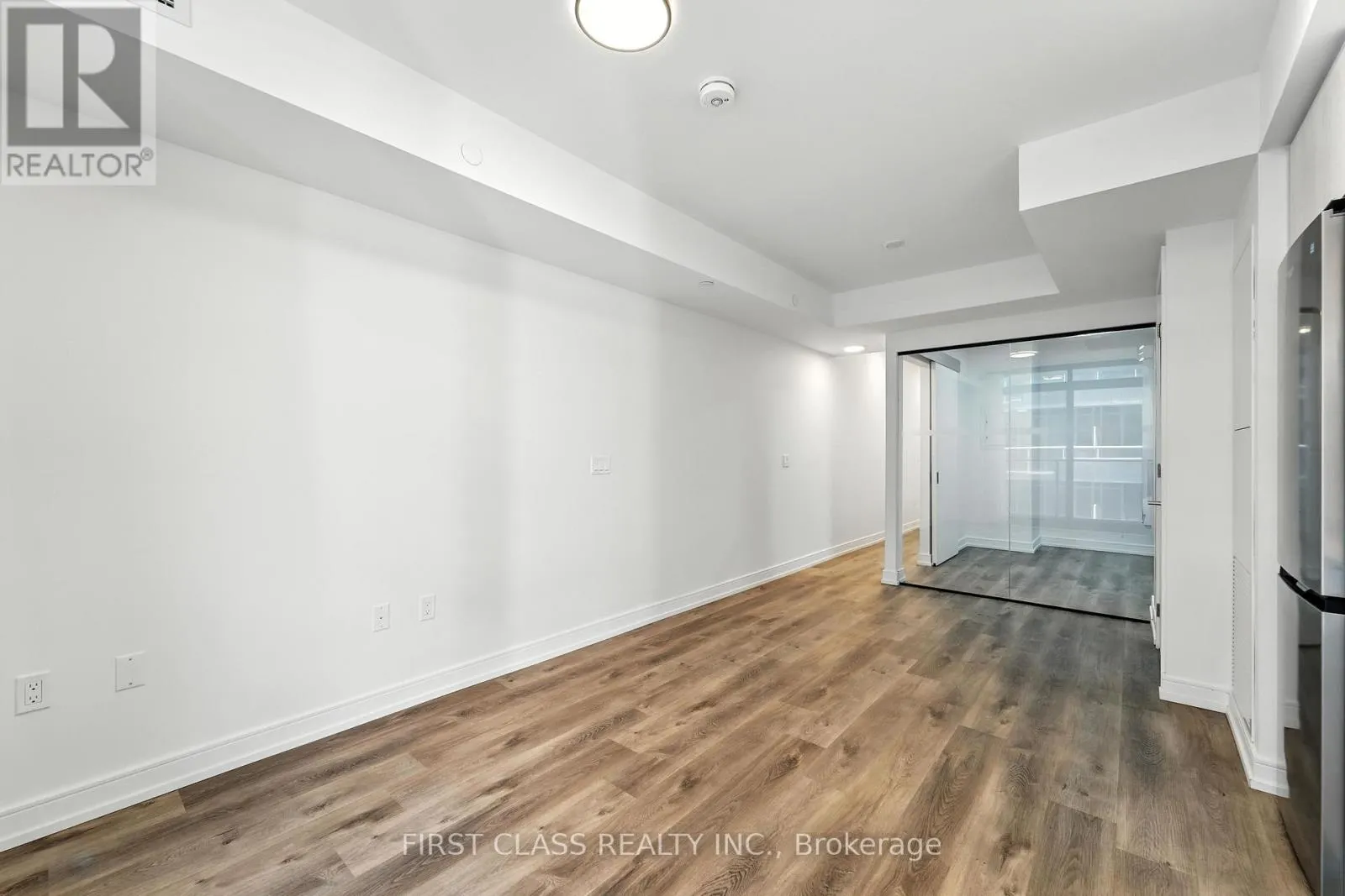 1115 - 1 JARVIS STREET
