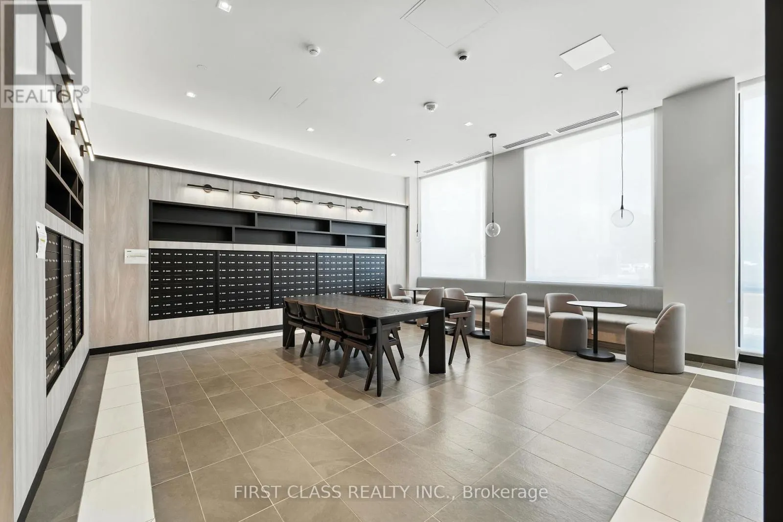 1115 - 1 JARVIS STREET