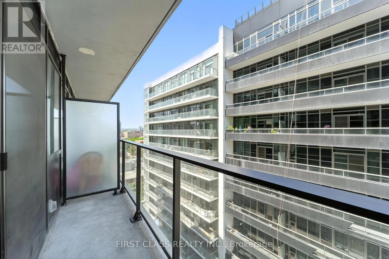 1115 - 1 JARVIS STREET
