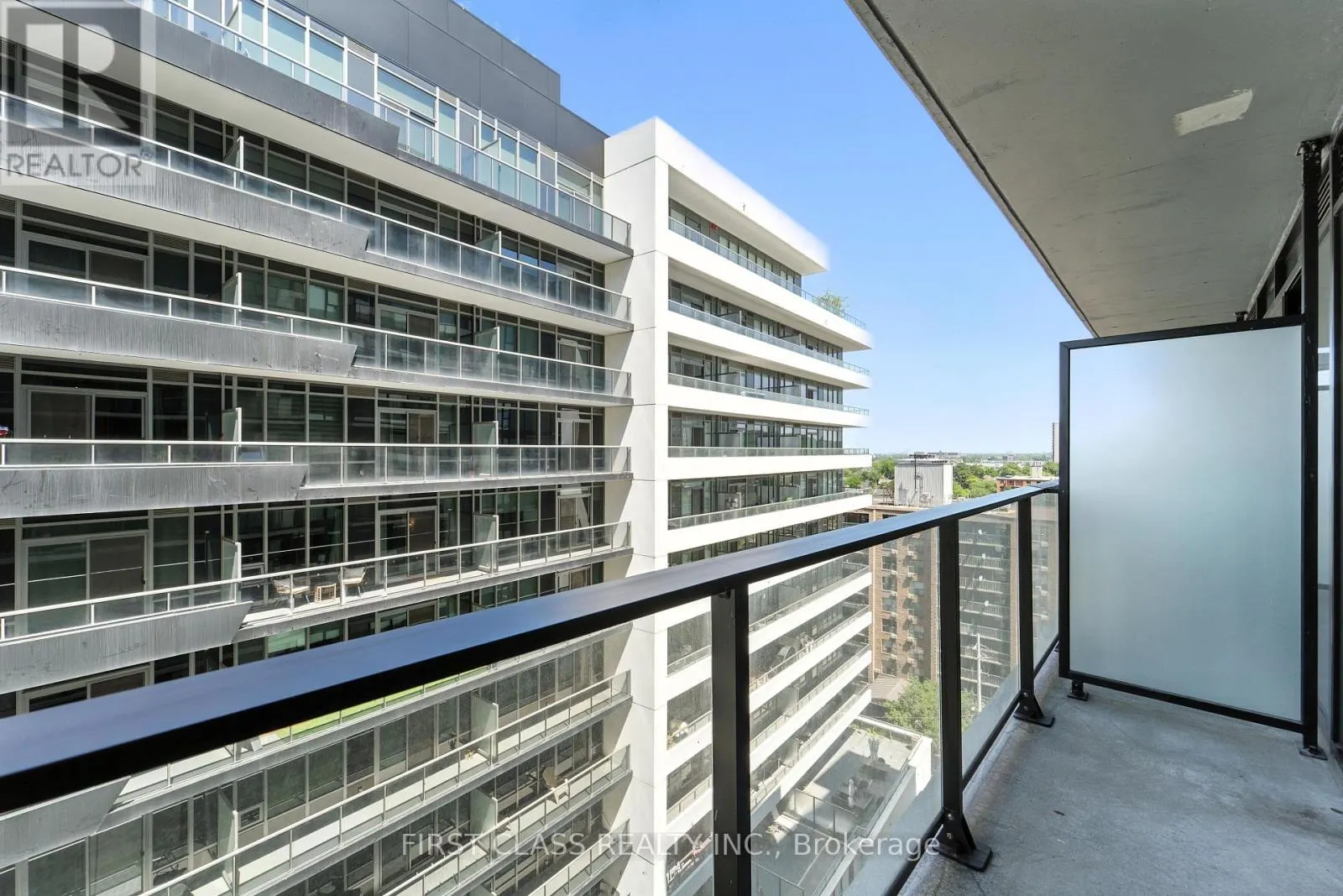 1115 - 1 JARVIS STREET
