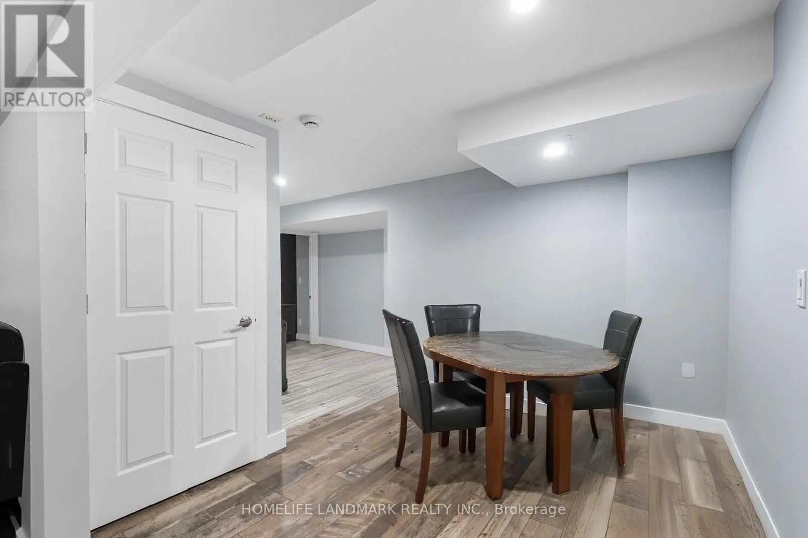 15 ANITA COURT