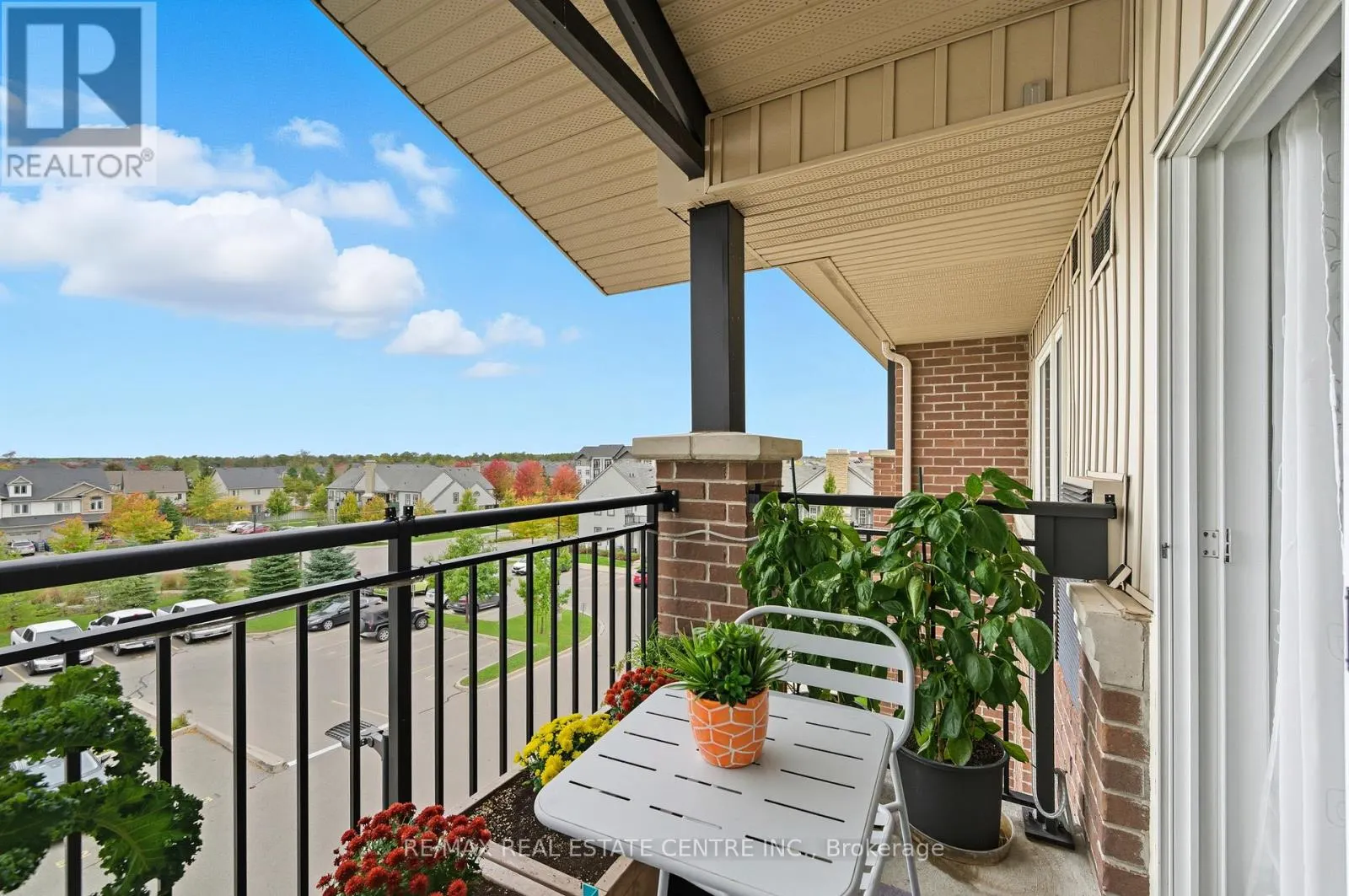 411 - 67 KINGSBURY SQUARE