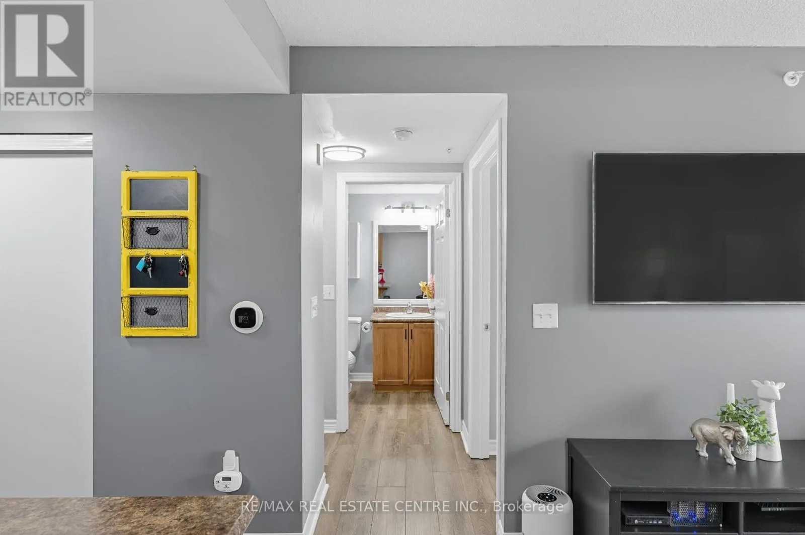 411 - 67 KINGSBURY SQUARE