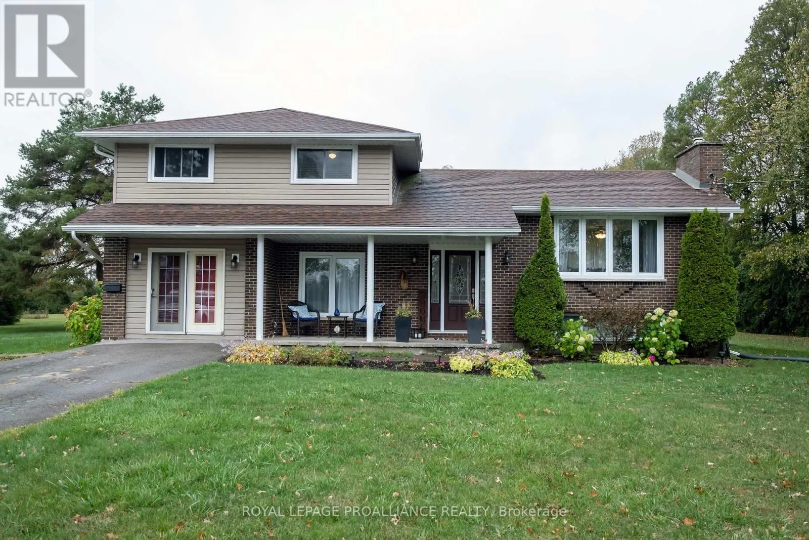 208 RITZ ROAD